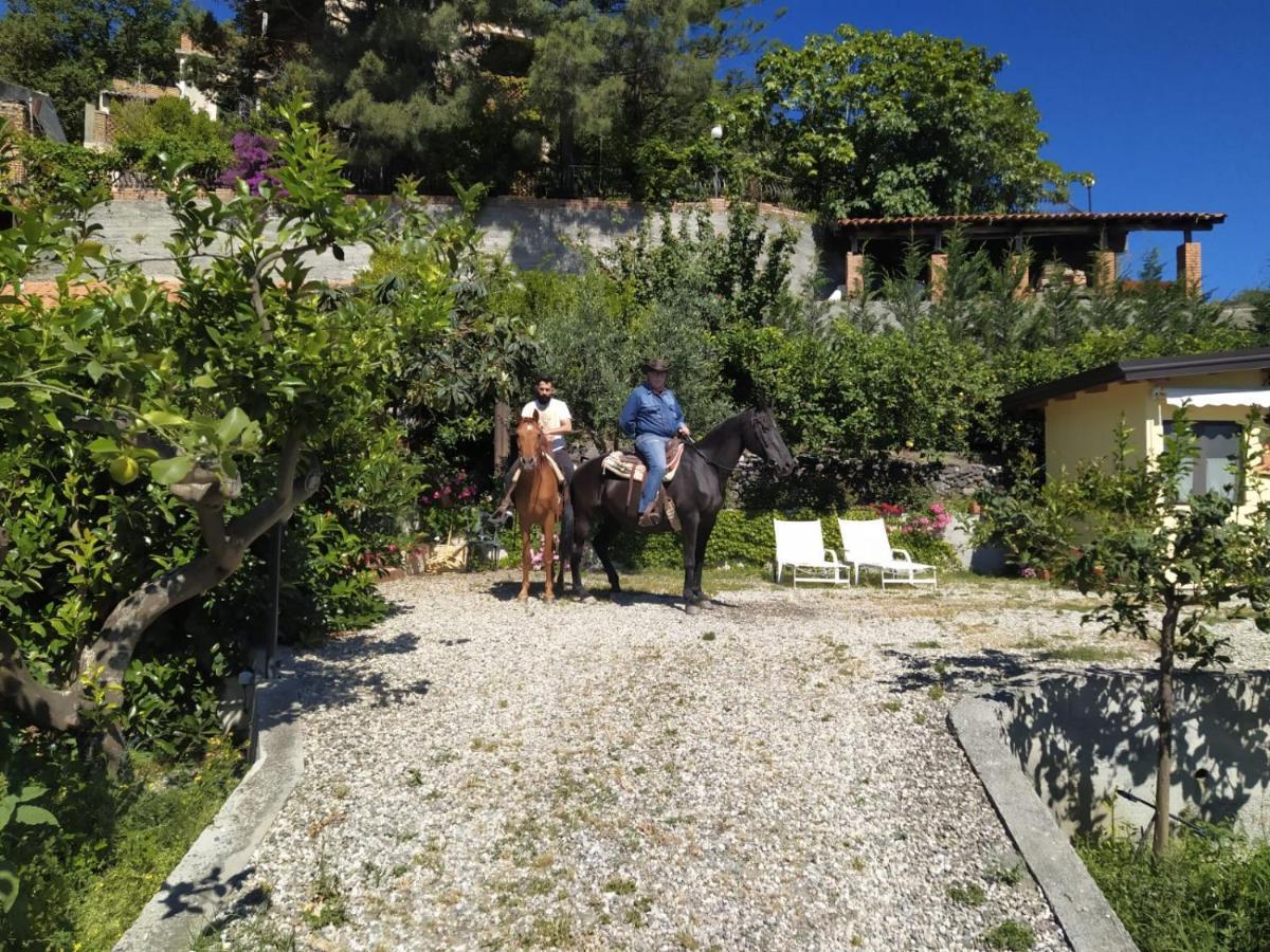 Casa Marietta Villa Forza dʼAgro Kültér fotó